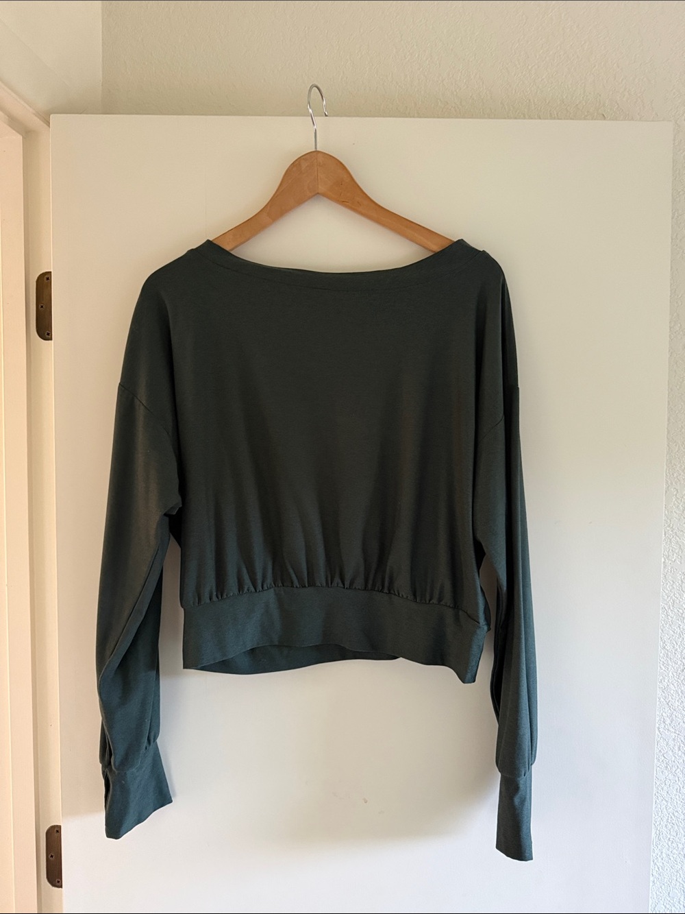 Old Navy Dark Green Cropped Long-Sleeve Pullover